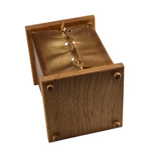 Lanterne historique - bois, parchemin, réplique décorative