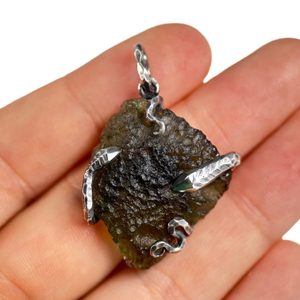SERPENT, Moldavite pendant, silver 925/1000