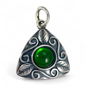 BOUDICCA, sterling silver pendant with greem glass