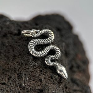 SERPENT, pendentif en argent