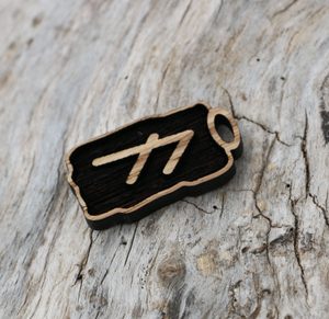 ANSUZ - RUNE - FUTHARK, WOOD - RUNE PENDANTS{% if kategorie.adresa_nazvy[0] != zbozi.kategorie.nazev %} - JEWELLERY - BRONZE, ZINC{% endif %}