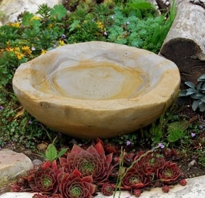 STONE GARDEN BOWL - ROUND - SANDSTONE - GARDEN DECOR{% if kategorie.adresa_nazvy[0] != zbozi.kategorie.nazev %} - SCULPTURES, GARDEN DECOR{% endif %}