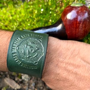 FIGHTING HARES, Irish Stick Fighting, bracelet, green
