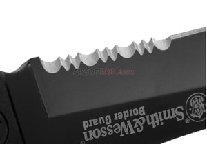 KNIFE BORDER GUARD SWBG1S SERRATED FOLDER - SMITH & WESSON - LAMES - TACTIQUE, COMBAT, D'ATTAQUE{% if kategorie.adresa_nazvy[0] != zbozi.kategorie.nazev %} - BUSHCRAFT{% endif %}