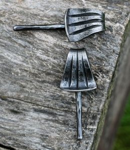 FORGED PIN FOR LEATHER BAGS AND POUCHES II. - BELT ACCESSORIES{% if kategorie.adresa_nazvy[0] != zbozi.kategorie.nazev %} - LEATHER PRODUCTS{% endif %}