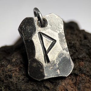 WUNJO, forged iron rune pendentif, Fer, forgé, pendentif