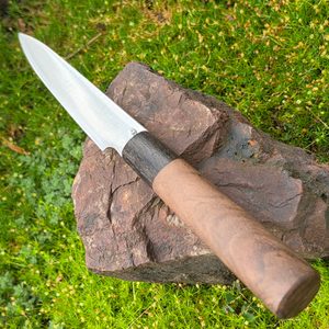 Japanisches Petty-Messer aus rostfreiem Stahl