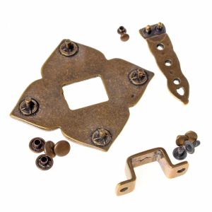 Viking fittings for leather satchel, Borre style