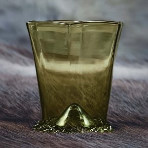 VERRE HEXAGONE, PILSEN XV. SIÈCLE - RÉPLIQUES HISTORIQUES DE VERRE{% if kategorie.adresa_nazvy[0] != zbozi.kategorie.nazev %} - VERRE ET CÉRAMIQUE{% endif %}