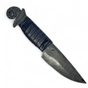 Snail, forged knife