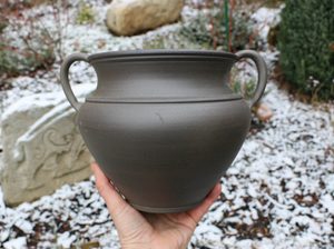 DOUBLE-EARED VASE influenced by antique patterns, Celtic graphite ceramic