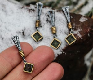 GABRETA, silver pendant with MOLDAVITE