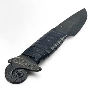 Snail, forged knife