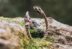 HUGINN AND MUNINN, VIKING BRACELET, BRASS - VIKING, SLAVIC, CELTIC BRACELETS - BRONZE AND BRASS{% if kategorie.adresa_nazvy[0] != zbozi.kategorie.nazev %} - JEWELLERY - BRONZE, ZINC{% endif %}