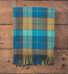 PEACOCK TARTAN, COUVERTURE EN LAINE D'AGNEAU, IRLANDE - COUVERTURES ET CHÂLES EN LAINE D'IRLANDE{% if kategorie.adresa_nazvy[0] != zbozi.kategorie.nazev %} - PRODUITS EN LAINE{% endif %}