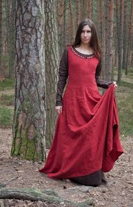 WOMEN MEDIEVAL DRESS, COSTUME RENTAL - COSTUME RENTALS{% if kategorie.adresa_nazvy[0] != zbozi.kategorie.nazev %} - FILM AND PROPS{% endif %}