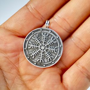 Aegishjalmur, Helm of Awe, Magical Rune medallion, silver