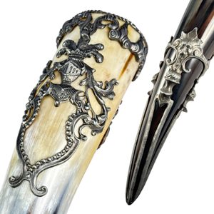 Knight's drinking horn, de luxe
