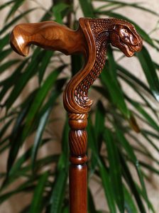 TYRANNOSAURUS  - WALKING STICK, CANE - WALKING CANES{% if kategorie.adresa_nazvy[0] != zbozi.kategorie.nazev %} - WOOD{% endif %}