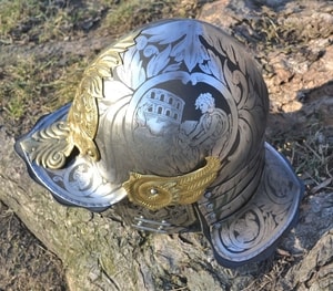 PERSEUS, LUXURY ETCHED RENAISSANCE HELMET - CASQUES DE LUXE, FANTASY, JAPONAIS, RÉCENTS{% if kategorie.adresa_nazvy[0] != zbozi.kategorie.nazev %} - ARMURES ET BOUCLIERS{% endif %}