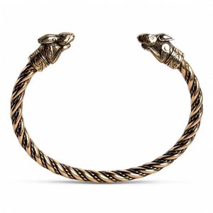 Irish hare, bracelet, bronze