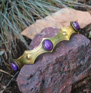 TROYA - MEDIEVAL CROWN PURPLE - DIADEME UND KRONEN{% if kategorie.adresa_nazvy[0] != zbozi.kategorie.nazev %} - SCHUHE, KLEIDUNG{% endif %}