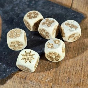 ALEA GOTHICA, leather cup and dice, 6 pieces