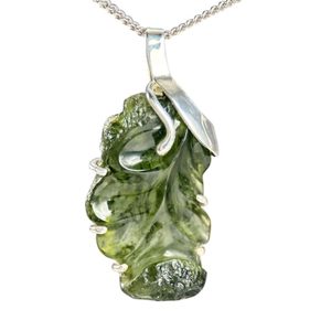 OAK LEAF, raw moldavite necklace, sterling silver - Glyptica
