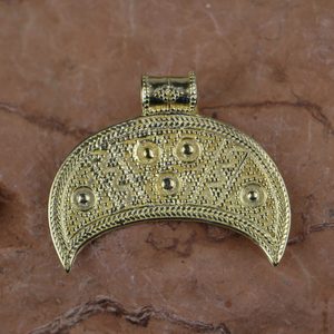 LUNULA, GREAT MORAVIAN EMPIRE GOLD PLATED - SLAVIC AMULETS{% if kategorie.adresa_nazvy[0] != zbozi.kategorie.nazev %} - JEWELLERY - BRONZE, ZINC{% endif %}