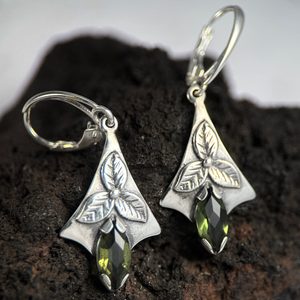 SHAMROCK, earrings, moldavite, silver