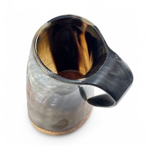 Drakkar, Viking ship, horn cup