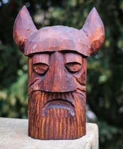 VELES, SLAVIC GOD OF HERDS - WOODEN STATUES, PLAQUES, BOXES{% if kategorie.adresa_nazvy[0] != zbozi.kategorie.nazev %} - WOOD{% endif %}