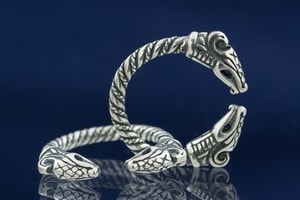 DREKI, STERLING SILVER RING - RINGS{% if kategorie.adresa_nazvy[0] != zbozi.kategorie.nazev %} - SILVER JEWELLERY{% endif %}