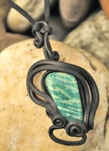 AMAZONITE PENDANT - PIERRES ET FANTASY{% if kategorie.adresa_nazvy[0] != zbozi.kategorie.nazev %} - BIJOUTERIE{% endif %}