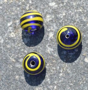 CELTIC HANDMADE GLASS BEAD, museum replica v3