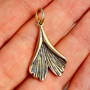 GINKGO, pendant, bronze