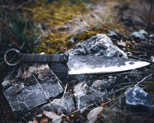 CRUACHAN, CELTIC HAND FORGED KNIFE - KNIVES{% if kategorie.adresa_nazvy[0] != zbozi.kategorie.nazev %} - WEAPONS - SWORDS, AXES, KNIVES{% endif %}