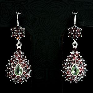 JACENIA, SILVER EARRINGS, MOLDAVITE, GARNET - MOLDAVITES, CZECH{% if kategorie.adresa_nazvy[0] != zbozi.kategorie.nazev %} - SILVER JEWELLERY{% endif %}