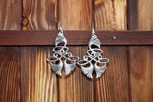 ART NOUVEAU TIN EARRINGS