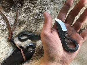 GRIM, couteau de cou forgé