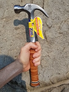 CLAW HAMMER LEATHER GRIP ESTWING USA - BLACKSMITH TOOLS, HAMMERS{% if kategorie.adresa_nazvy[0] != zbozi.kategorie.nazev %} - BUSHCRAFT, LIVING HISTORY, CRAFTS{% endif %}