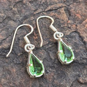 HIBERNIA, BOUCLES D'OREILLES EN ARGENT, VERRE, AG 925 - BOUCLES D'OREILLES - BIJOUX HISTORIQUE{% if kategorie.adresa_nazvy[0] != zbozi.kategorie.nazev %} - BIJOUX EN ARGENT{% endif %}