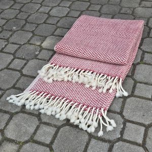 MERINO, WOOL BLANKET FROM THE BALKANS, ZIGZAG - WOOLEN BLANKETS, THE BALKANS{% if kategorie.adresa_nazvy[0] != zbozi.kategorie.nazev %} - WOOLEN PRODUCTS, IRELAND{% endif %}