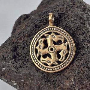 Soleil zoomorphe - Moravia Magna, pendentif en bronze, petit