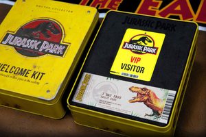 JURASSIC PARK - WELCOME KIT - JURASSIC PARK - JURSKÝ PARK{% if kategorie.adresa_nazvy[0] != zbozi.kategorie.nazev %} - PRODUITS SOUS LICENCE – FILMS, JEUX, SÉRIES{% endif %}