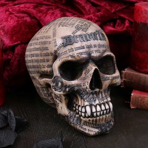 DRACULA'S TALE VAMPIRE NOVEL QUOTE SKULL 18.5 CM - FIGURES, LAMPS, CUPS{% if kategorie.adresa_nazvy[0] != zbozi.kategorie.nazev %} - PAGAN DECORATIONS{% endif %}