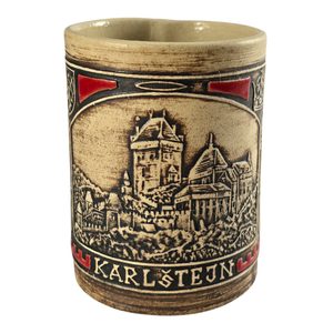 Château de Karlstejn, mug en céramique