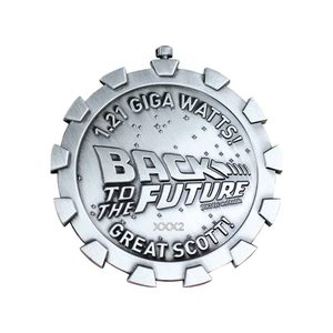 BACK TO THE FUTURE MEDALLION LOGO LIMITED EDITION - BACK TO THE FUTURE{% if kategorie.adresa_nazvy[0] != zbozi.kategorie.nazev %} - PRODUITS SOUS LICENCE – FILMS, JEUX, SÉRIES{% endif %}