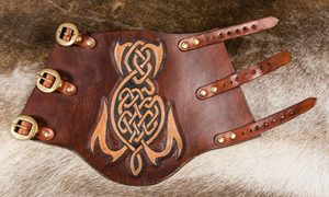 LEATHER BRACER, celtic design