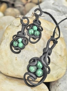 MALACHITE FANTASY SET - FANTASY JEWELS{% if kategorie.adresa_nazvy[0] != zbozi.kategorie.nazev %} - JEWELLERY - BRONZE, ZINC{% endif %}